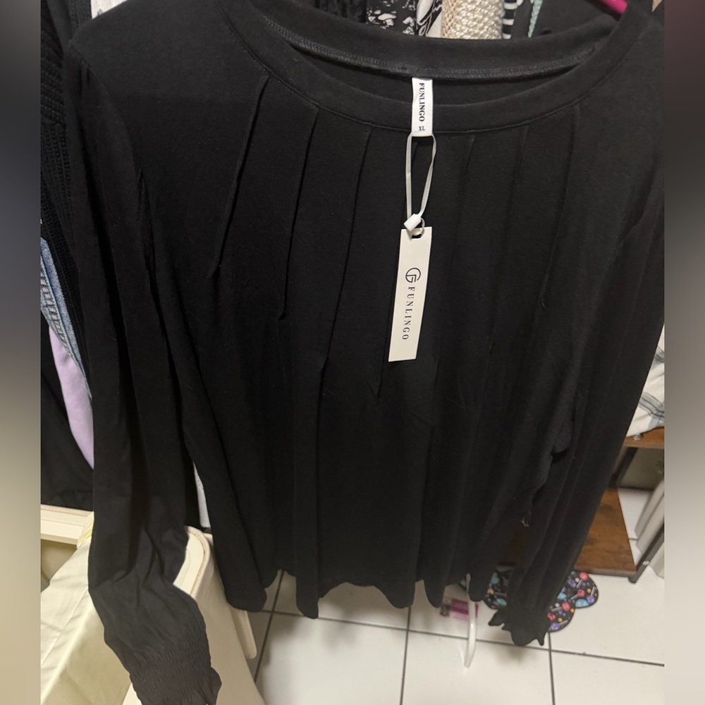 **NWT Amazon Black Long Sleeve Women's Top